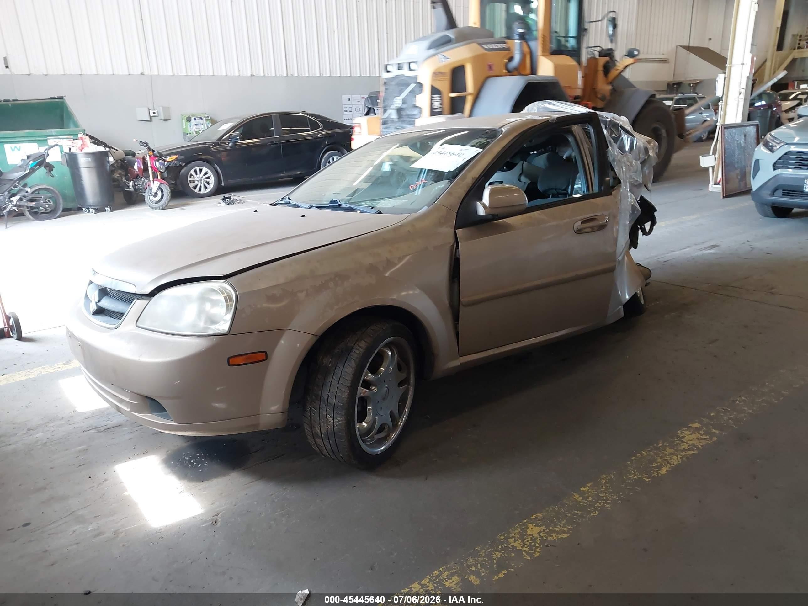 2007 Suzuki Forenza Convenience Beige vin: KL5JD56ZX7K536146