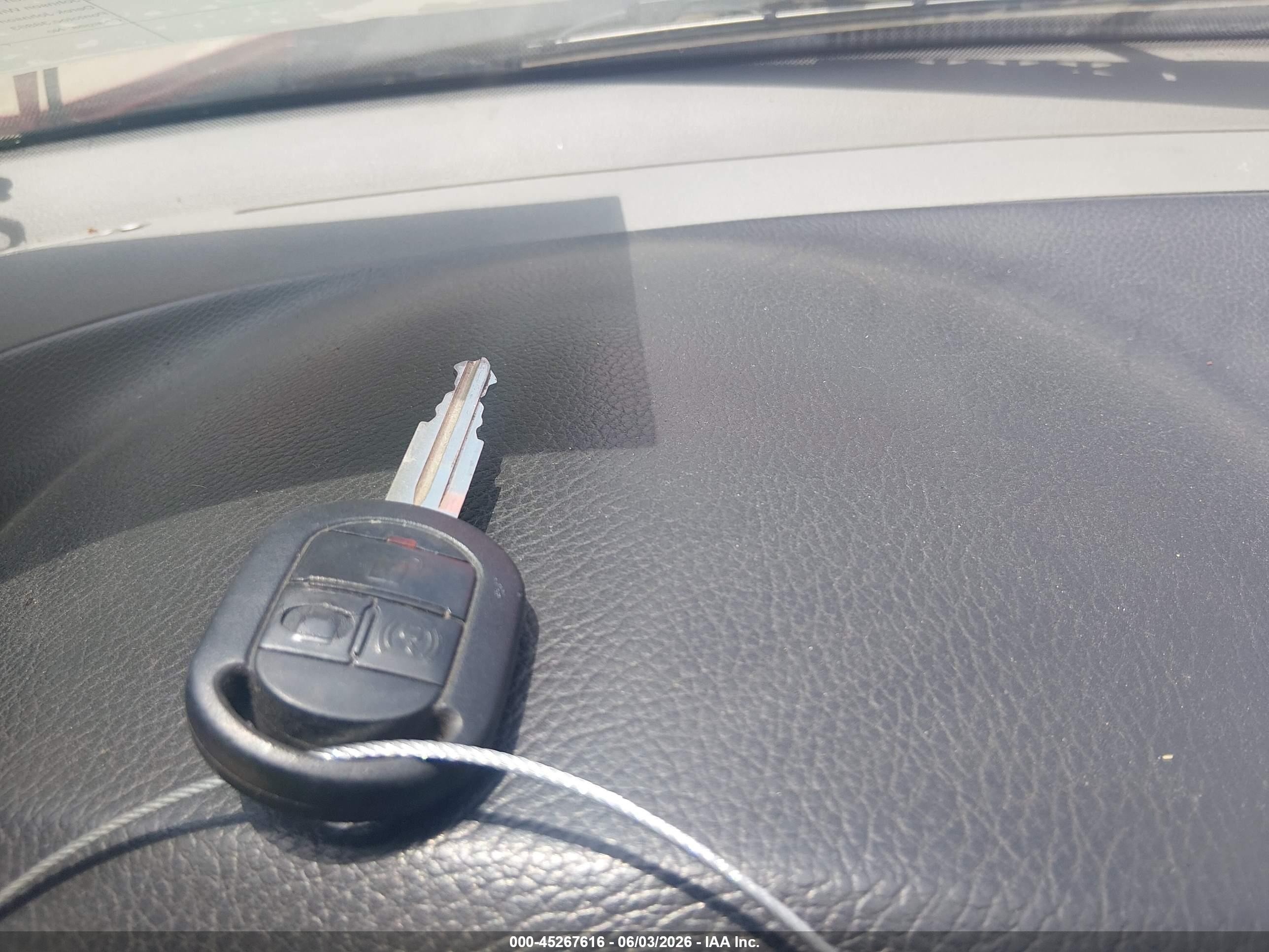 2006 Suzuki Reno Convenience Red vin: KL5JD66ZX6K434530