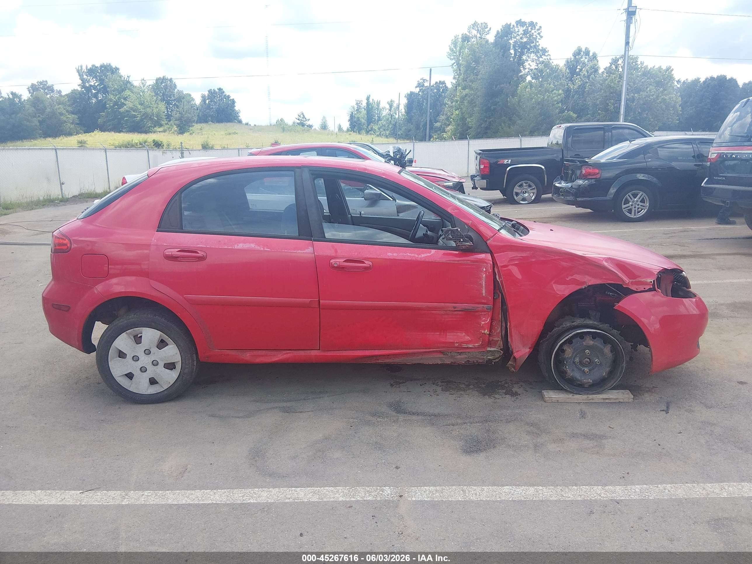 2006 Suzuki Reno Convenience Red vin: KL5JD66ZX6K434530