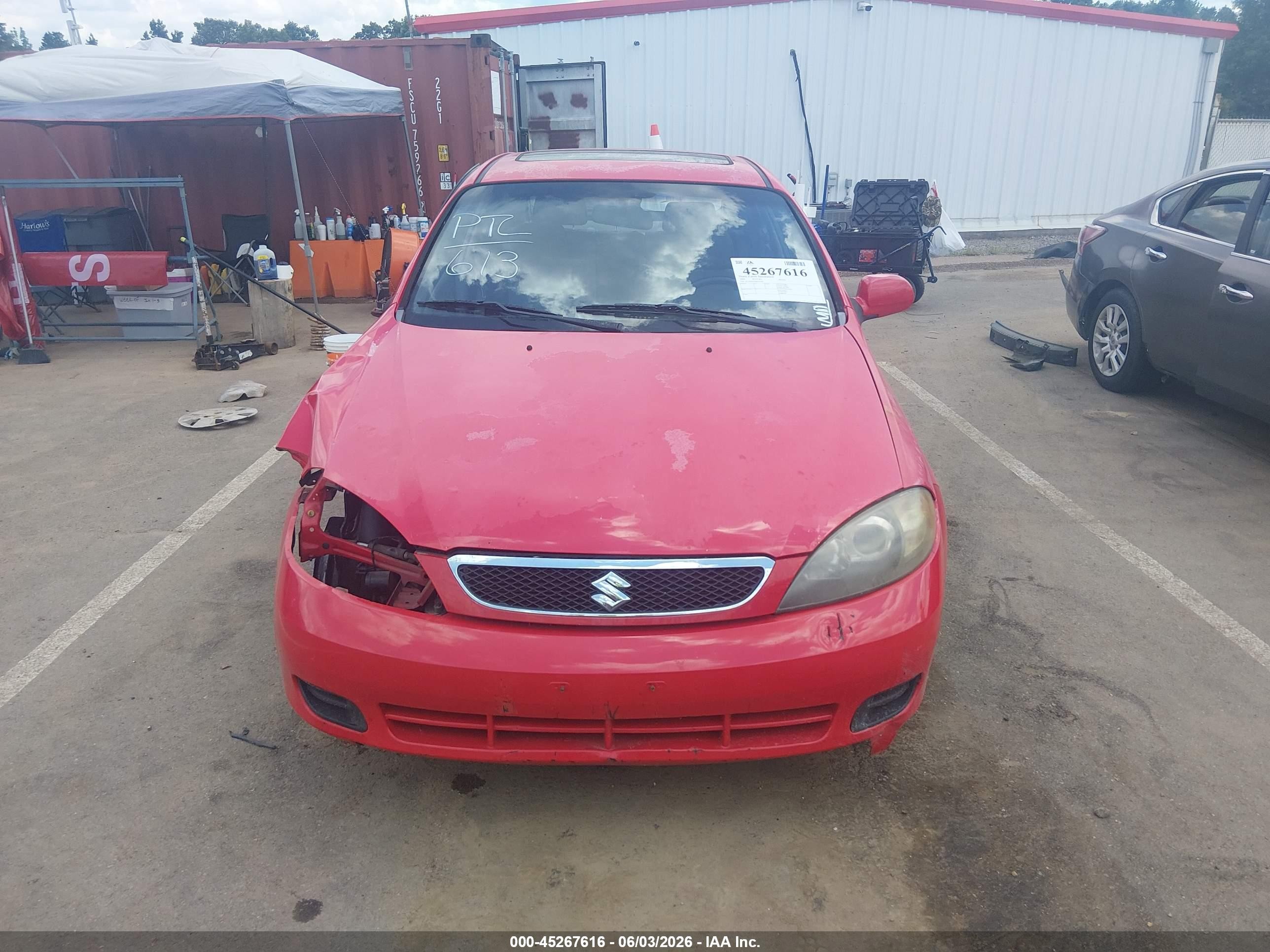 2006 Suzuki Reno Convenience Red vin: KL5JD66ZX6K434530