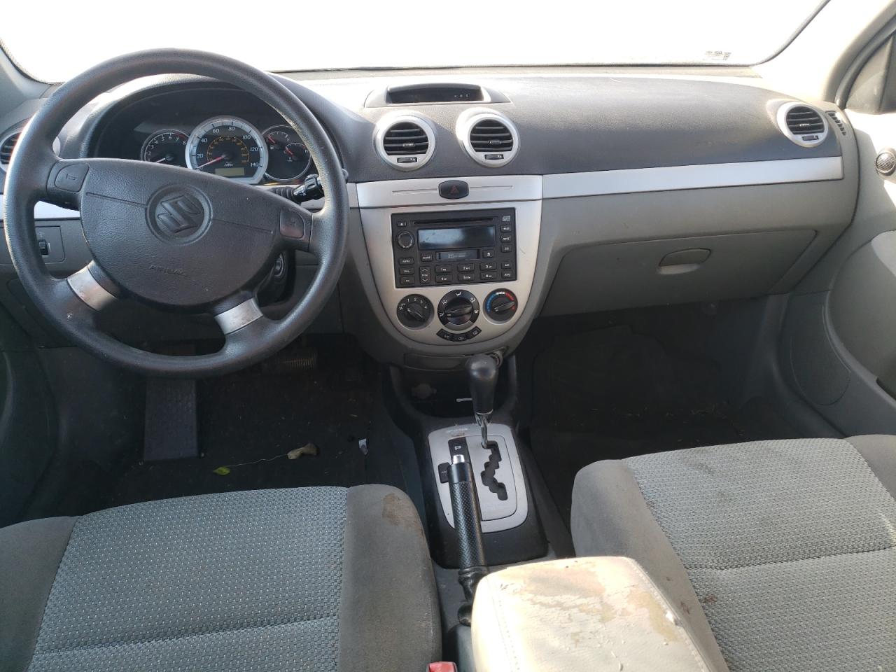 2006 Suzuki Forenza Серебряный vin: KL5JD86Z26K344820