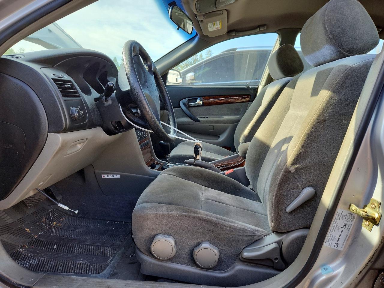 2004 Suzuki Verona Gl Silver vin: KL5VD52L44B106627
