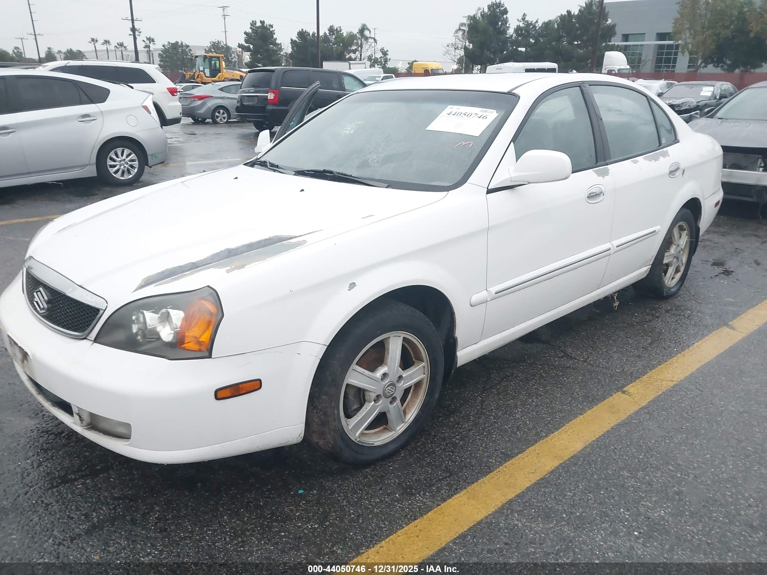 2004 Suzuki Verona Lx/s White vin: KL5VJ52LX4B103272