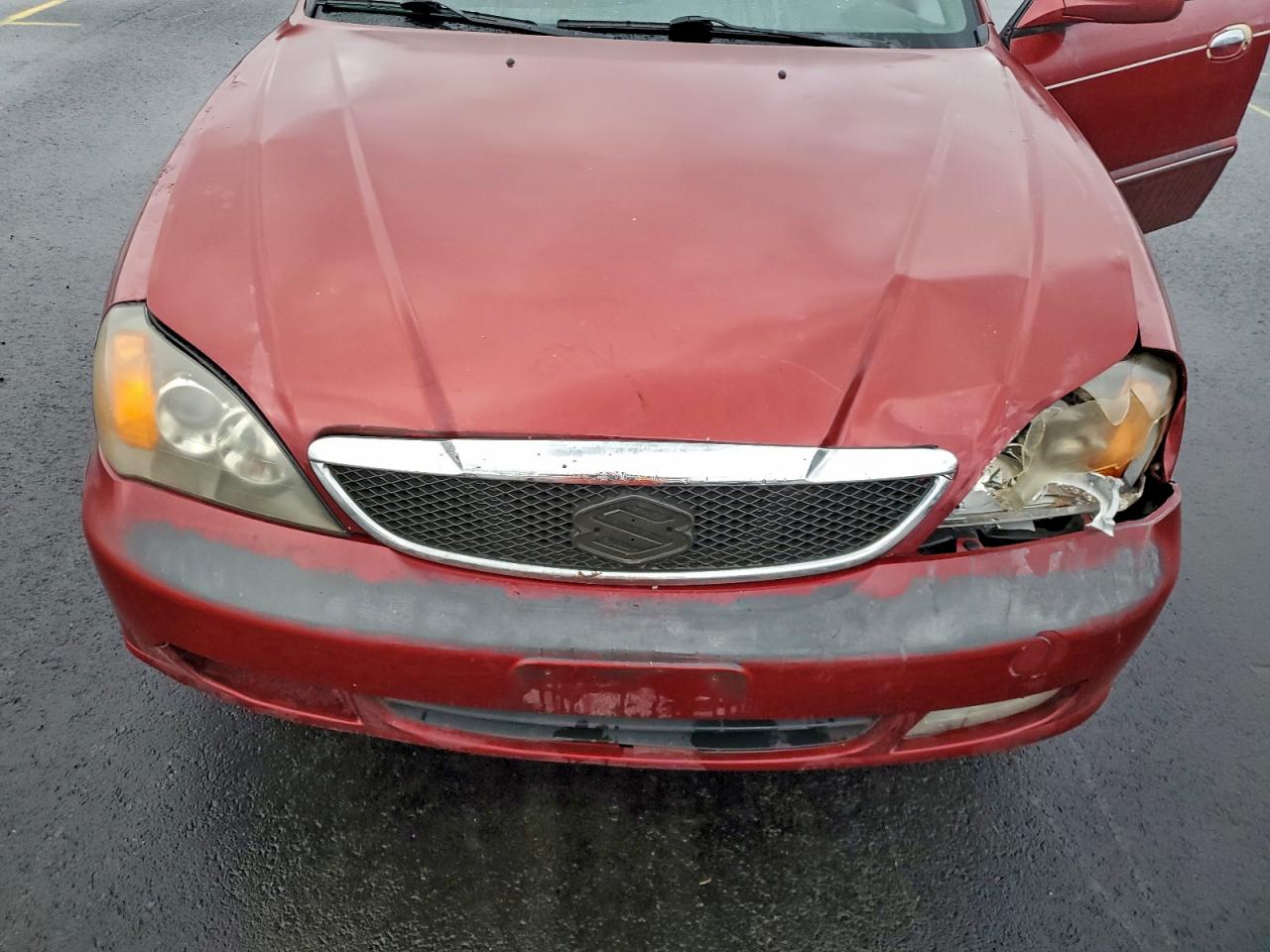 2005 Suzuki Verona S Red vin: KL5VJ56L65B155039
