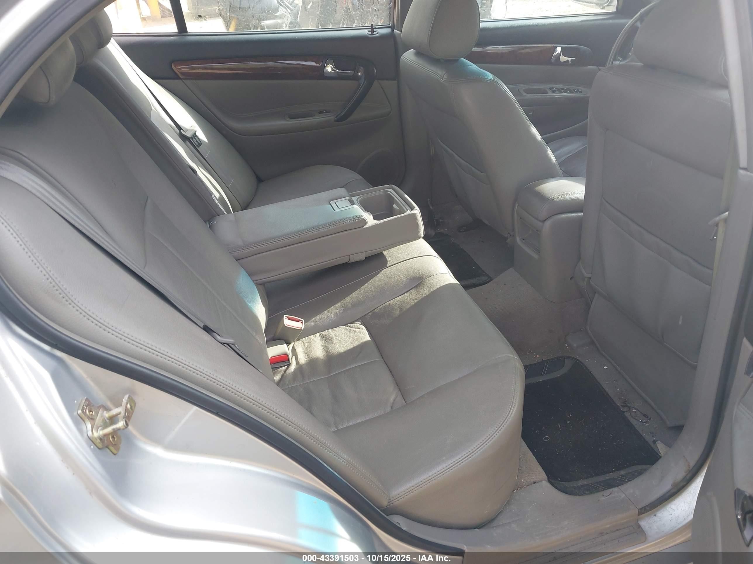 2005 Suzuki Verona Ex Серебряный vin: KL5VM56L95B151414