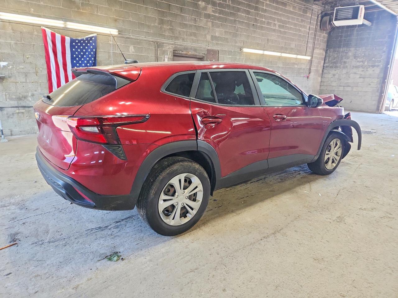 2024 Chevrolet Trax Ls Red vin: KL77LFE25RC046788