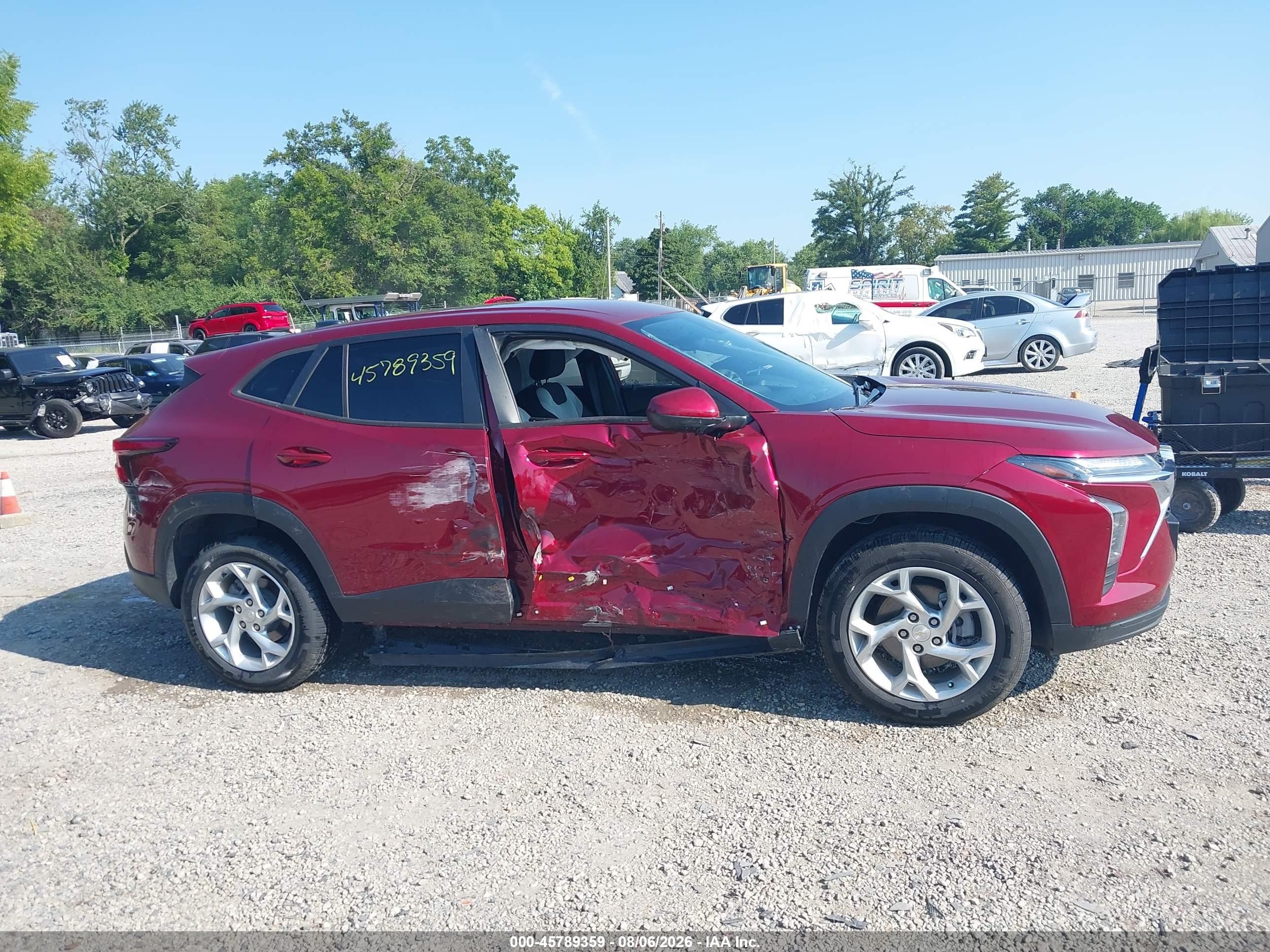 2024 Chevrolet Trax Fwd Sp Maroon vin: KL77LFE29RC136980