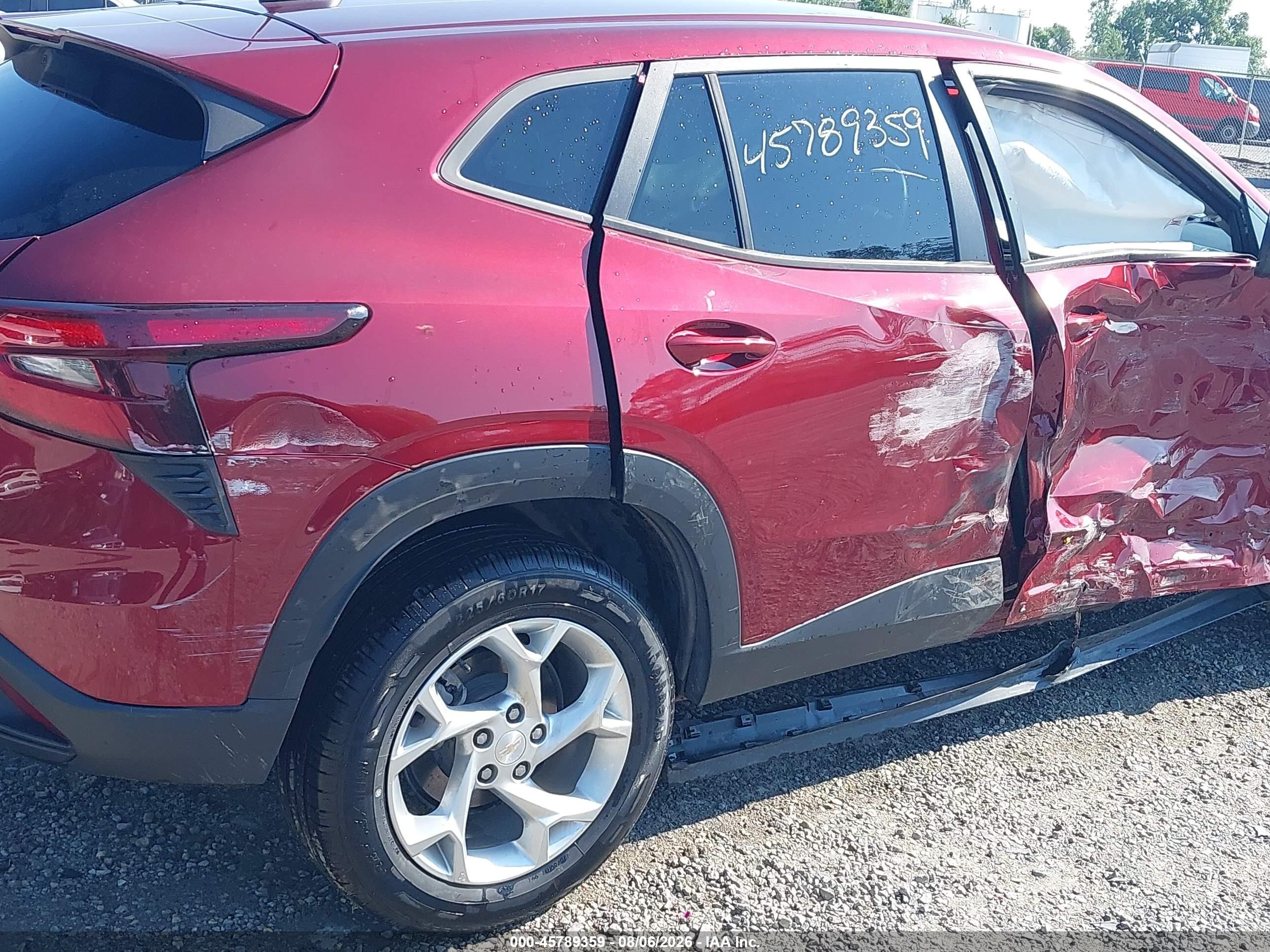 2024 Chevrolet Trax Fwd Sp Maroon vin: KL77LFE29RC136980