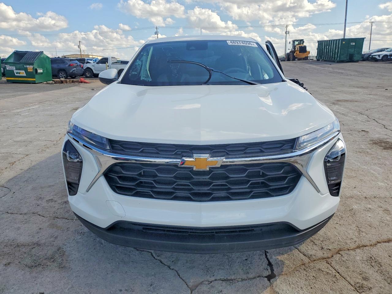 2025 Chevrolet Trax Ls White vin: KL77LFEP1SC344417