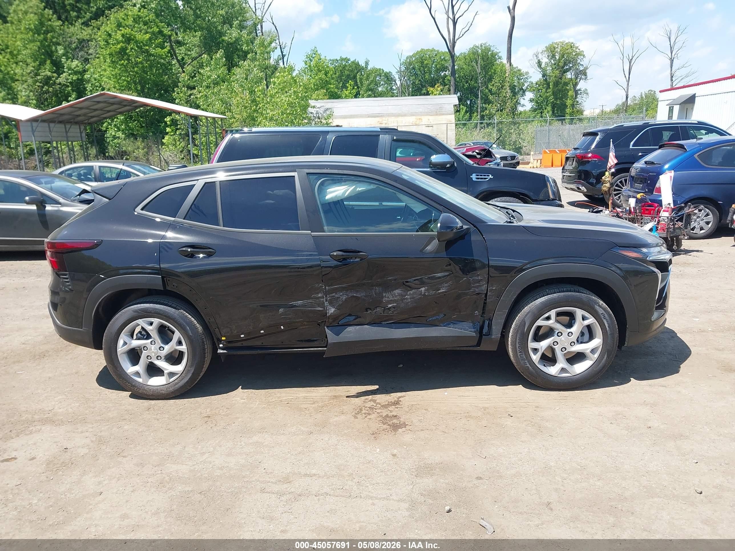 2026 Chevrolet Trax Fwd Ls Black vin: KL77LFEP6TC132775