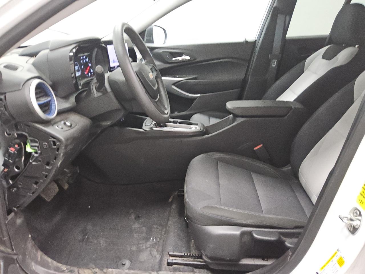 2025 Chevrolet Trax Ls White vin: KL77LFEP8SC170703 Damage: Dash Trim Panel, Missing, Replacement Required