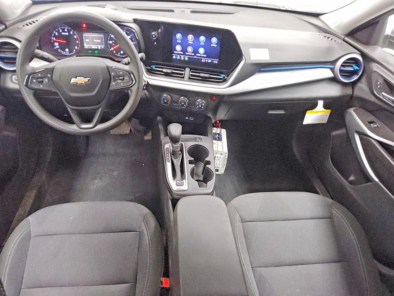 2025 Chevrolet Trax Ls White vin: KL77LFEP8SC170703