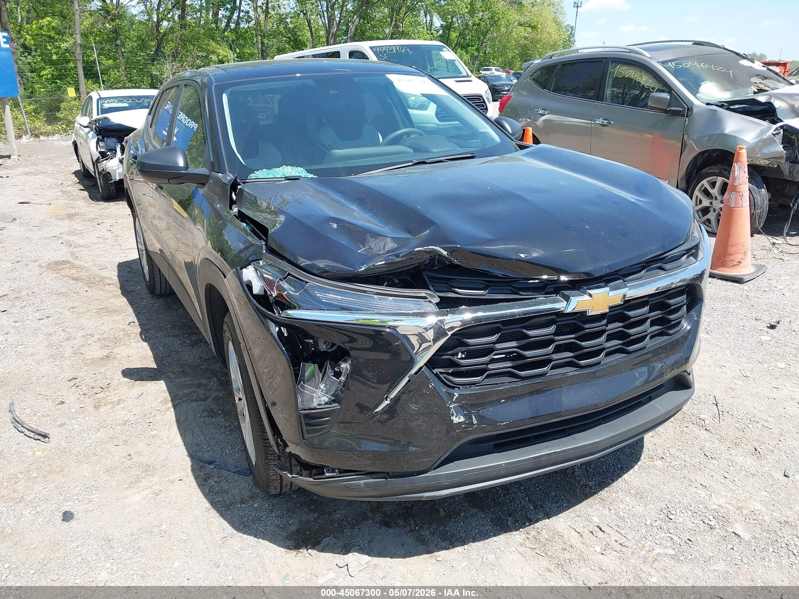 2026 Chevrolet Trax Fwd Ls Black vin: KL77LFEPXTC026393