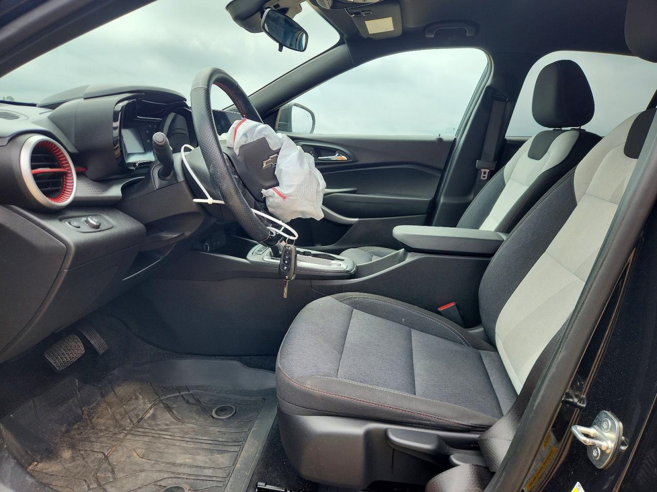 2024 Chevrolet Trax 1rs Черный vin: KL77LGE21RC055753