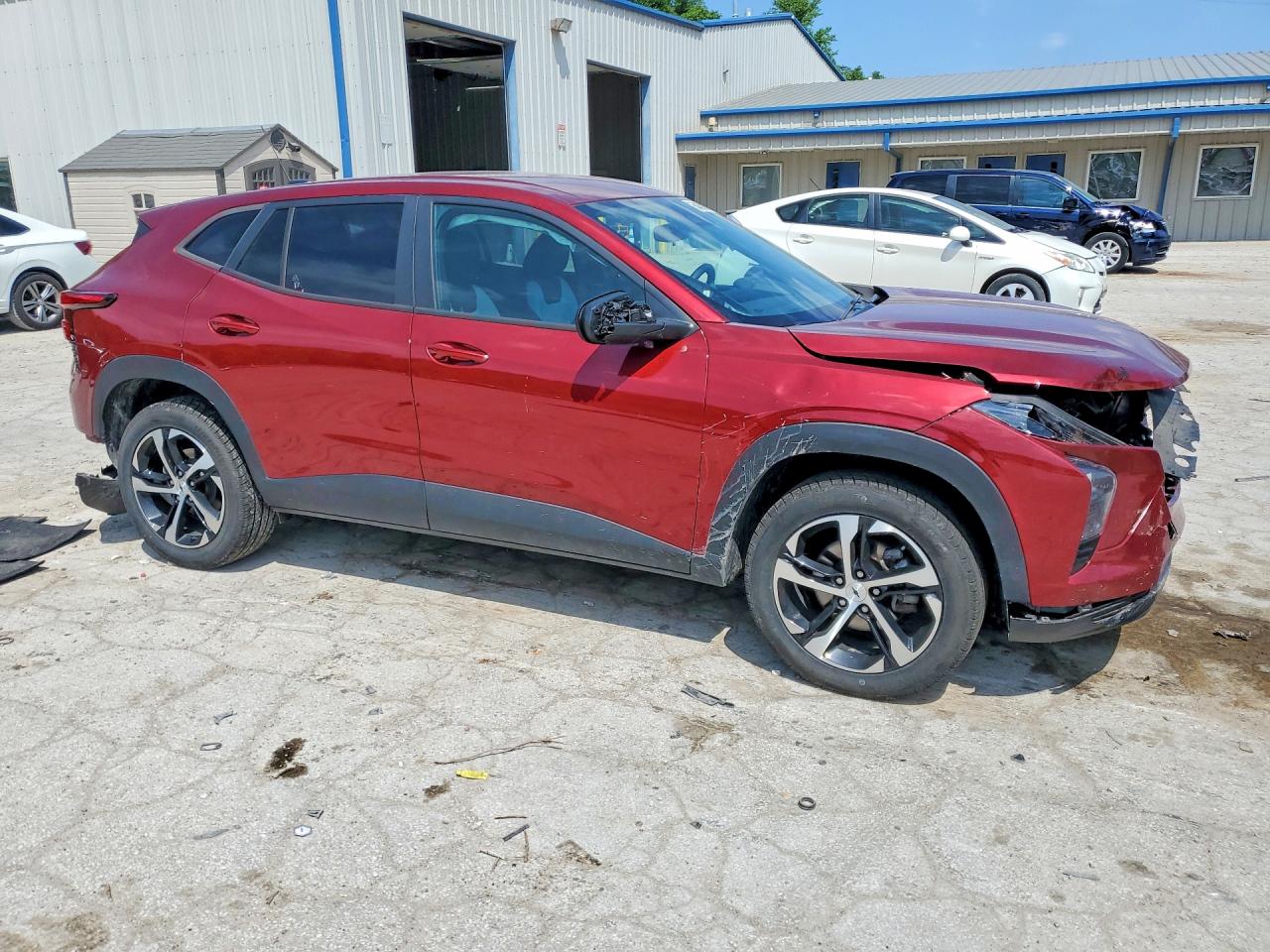 2024 Chevrolet Trax 1rs Maroon vin: KL77LGE22RC018033