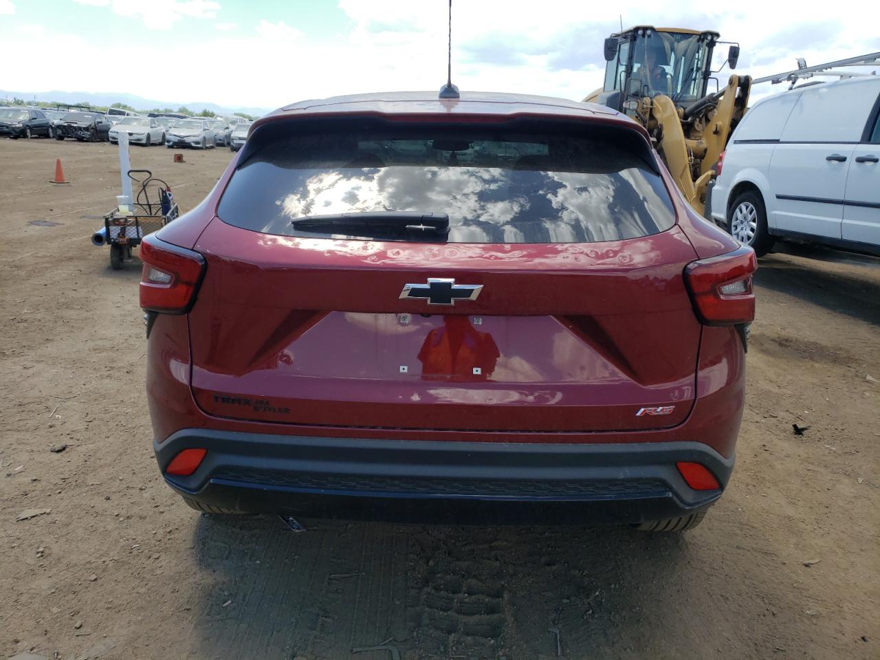 2024 Chevrolet Trax 1rs Burgundy vin: KL77LGE22RC170135