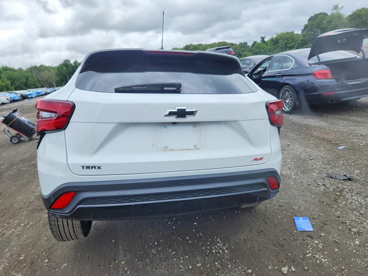 2024 Chevrolet Trax 1rs White vin: KL77LGE26RC151541