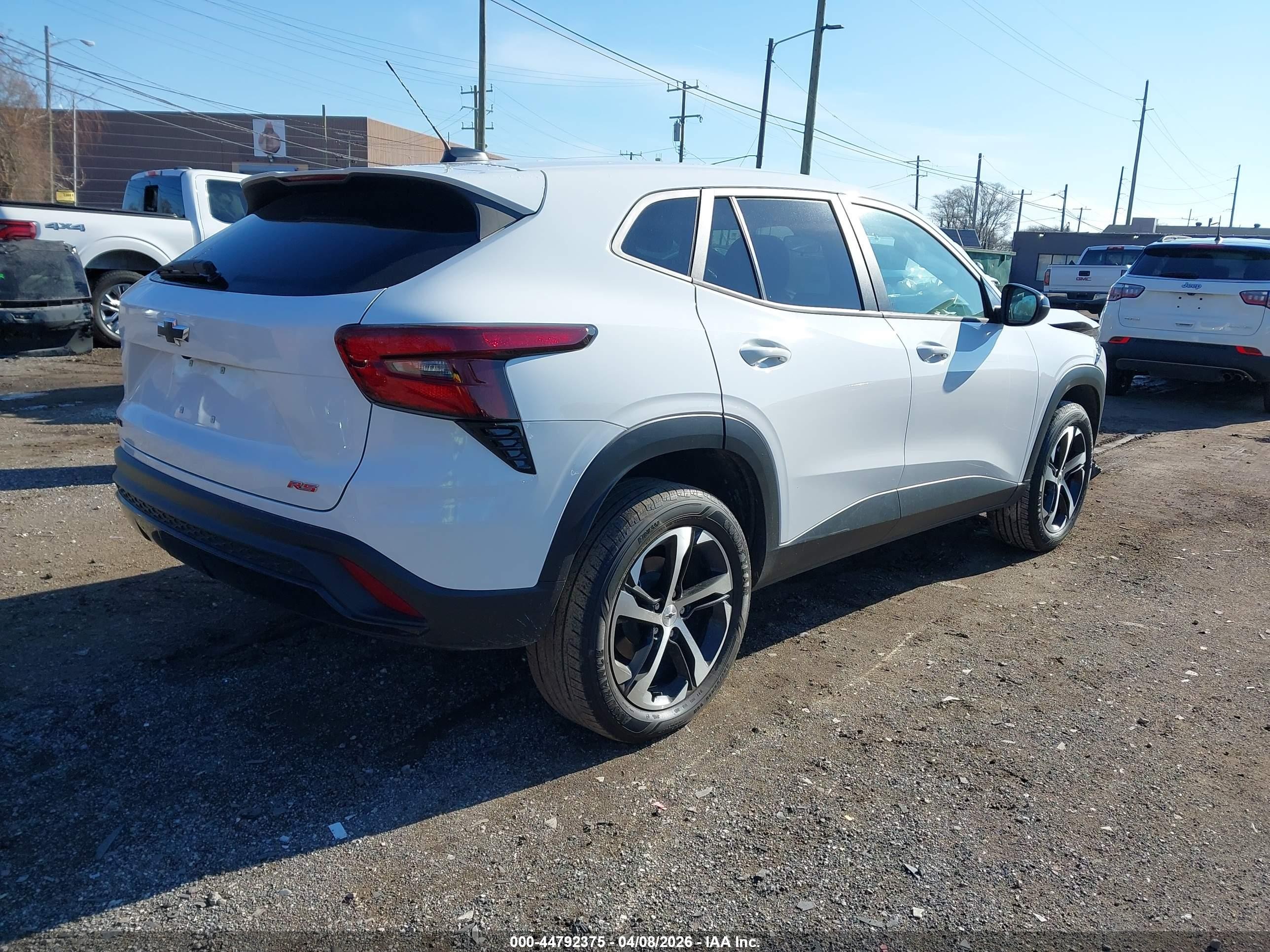 2024 Chevrolet Trax Fwd 1rs White vin: KL77LGE27RC130102