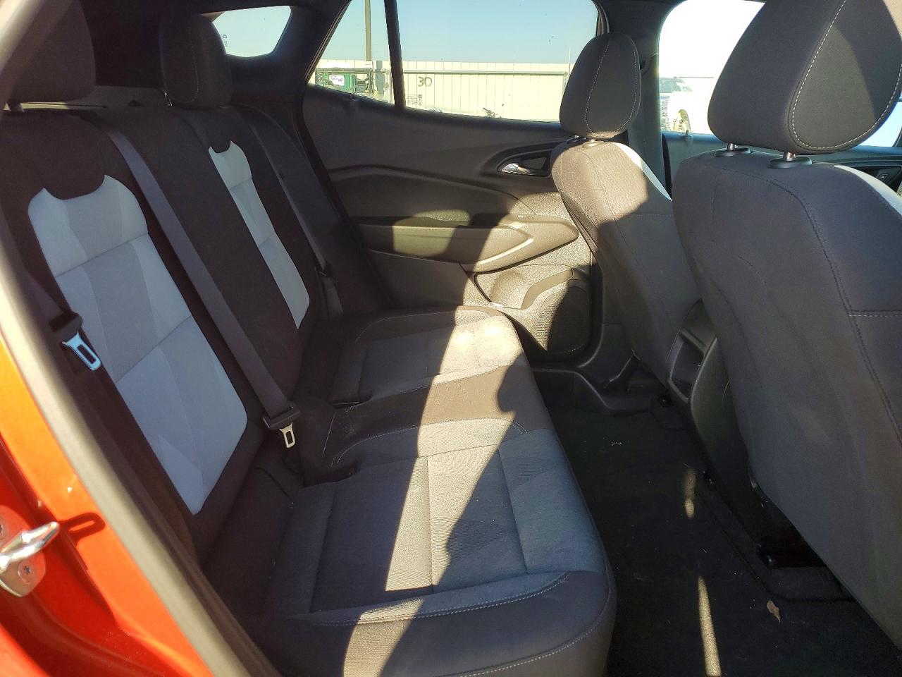 2024 Chevrolet Trax 1rs Orange vin: KL77LGE2XRC031984