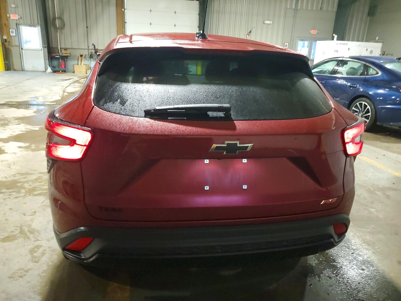 2025 Chevrolet Trax 1rs Burgundy vin: KL77LGEP4SC073052