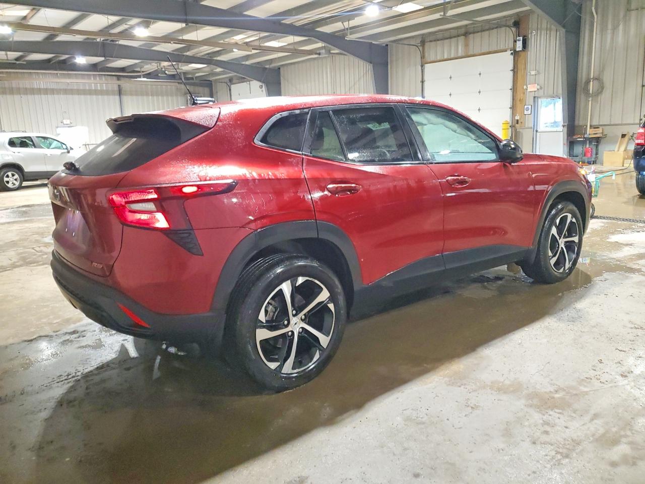 2025 Chevrolet Trax 1rs Burgundy vin: KL77LGEP4SC073052