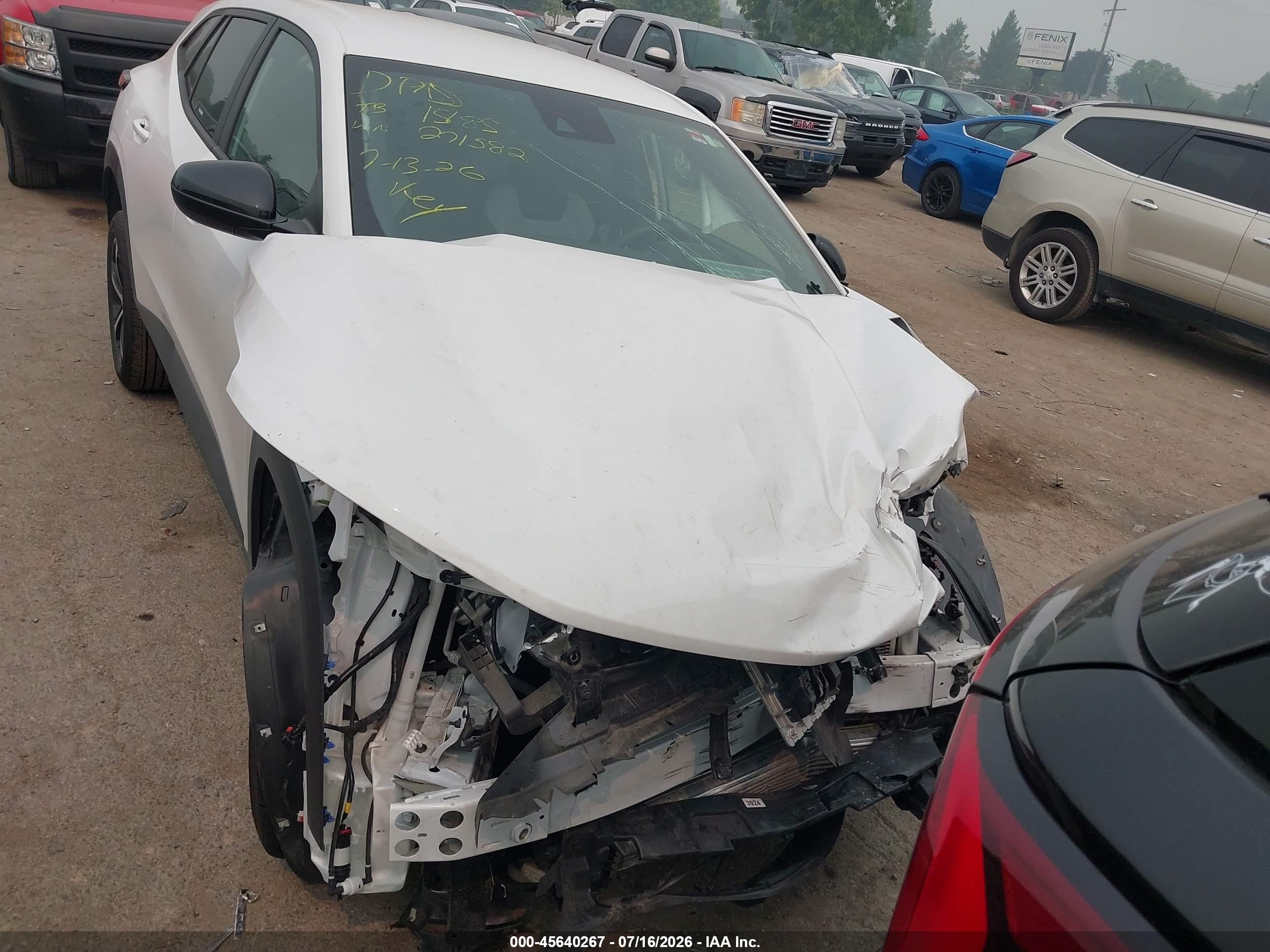 2025 Chevrolet Trax Fwd 1rs White vin: KL77LGEP4SC271582