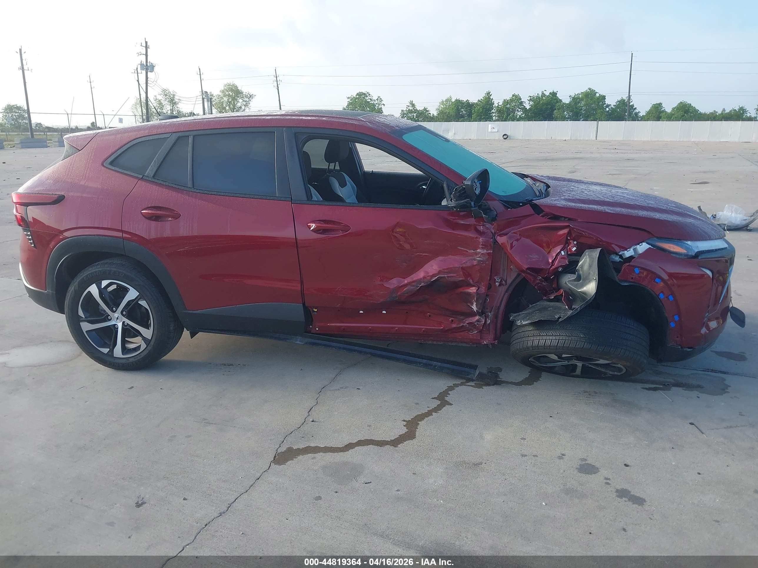 2025 Chevrolet Trax Fwd 1rs Red vin: KL77LGEP9SC014241