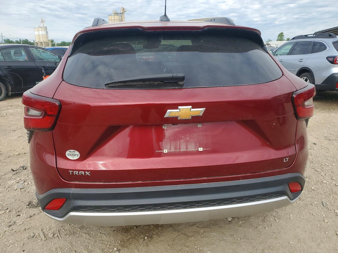 2024 Chevrolet Trax 1lt Burgundy vin: KL77LHE26RC005162