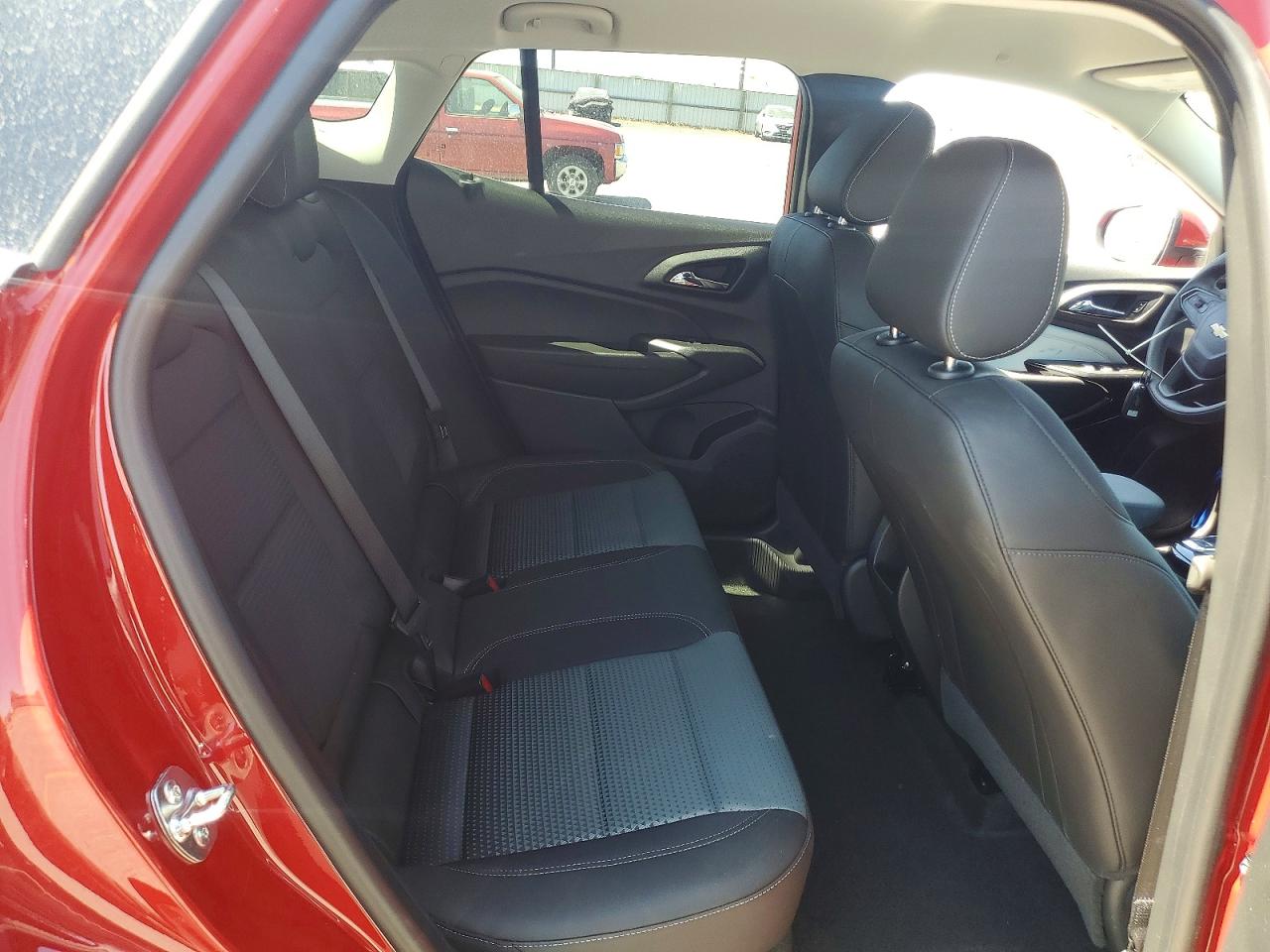 2026 Chevrolet Trax 1lt Red vin: KL77LHEP1TC137605