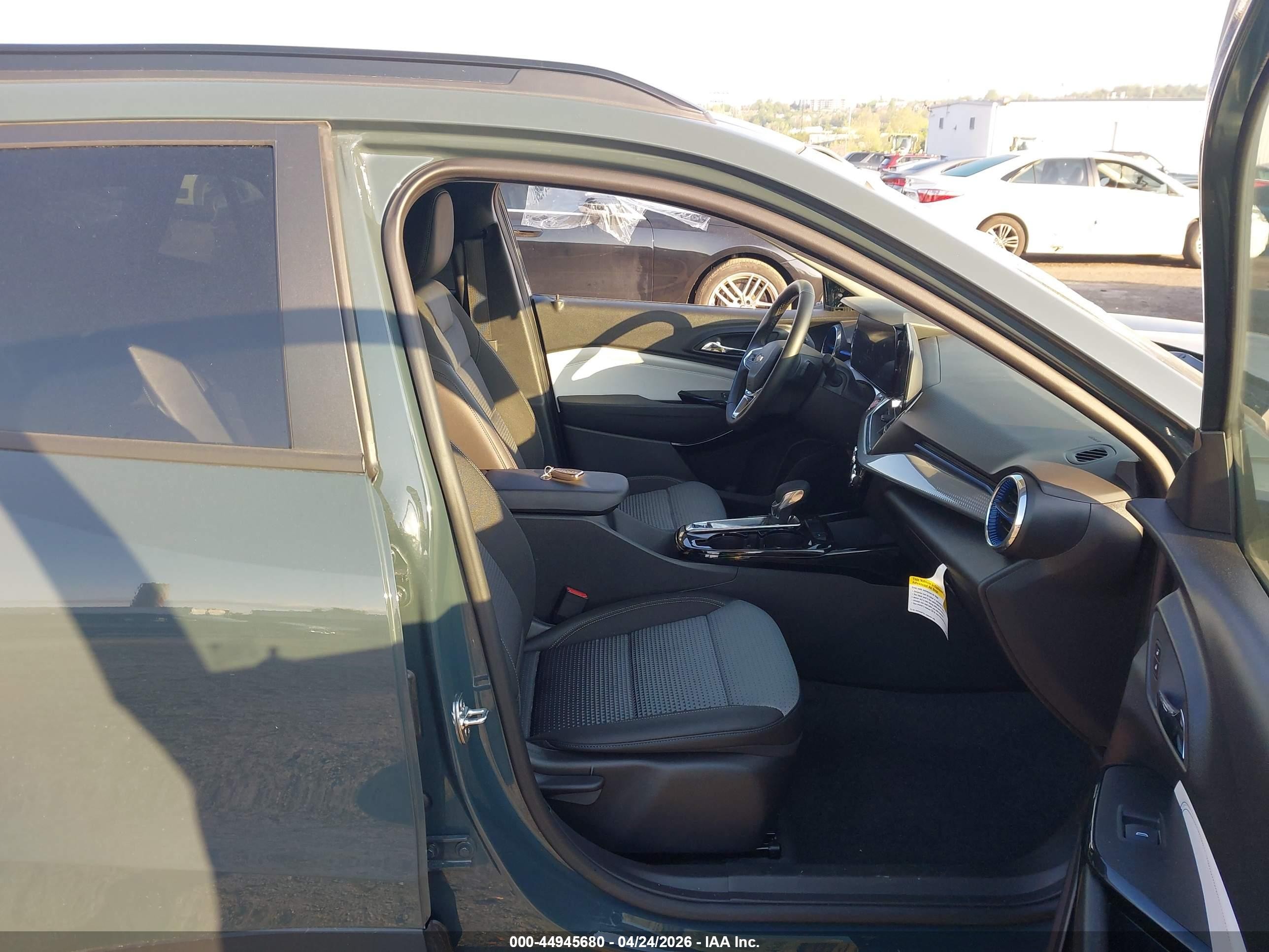 2025 Chevrolet Trax Fwd Lt Green vin: KL77LHEP3SC287259