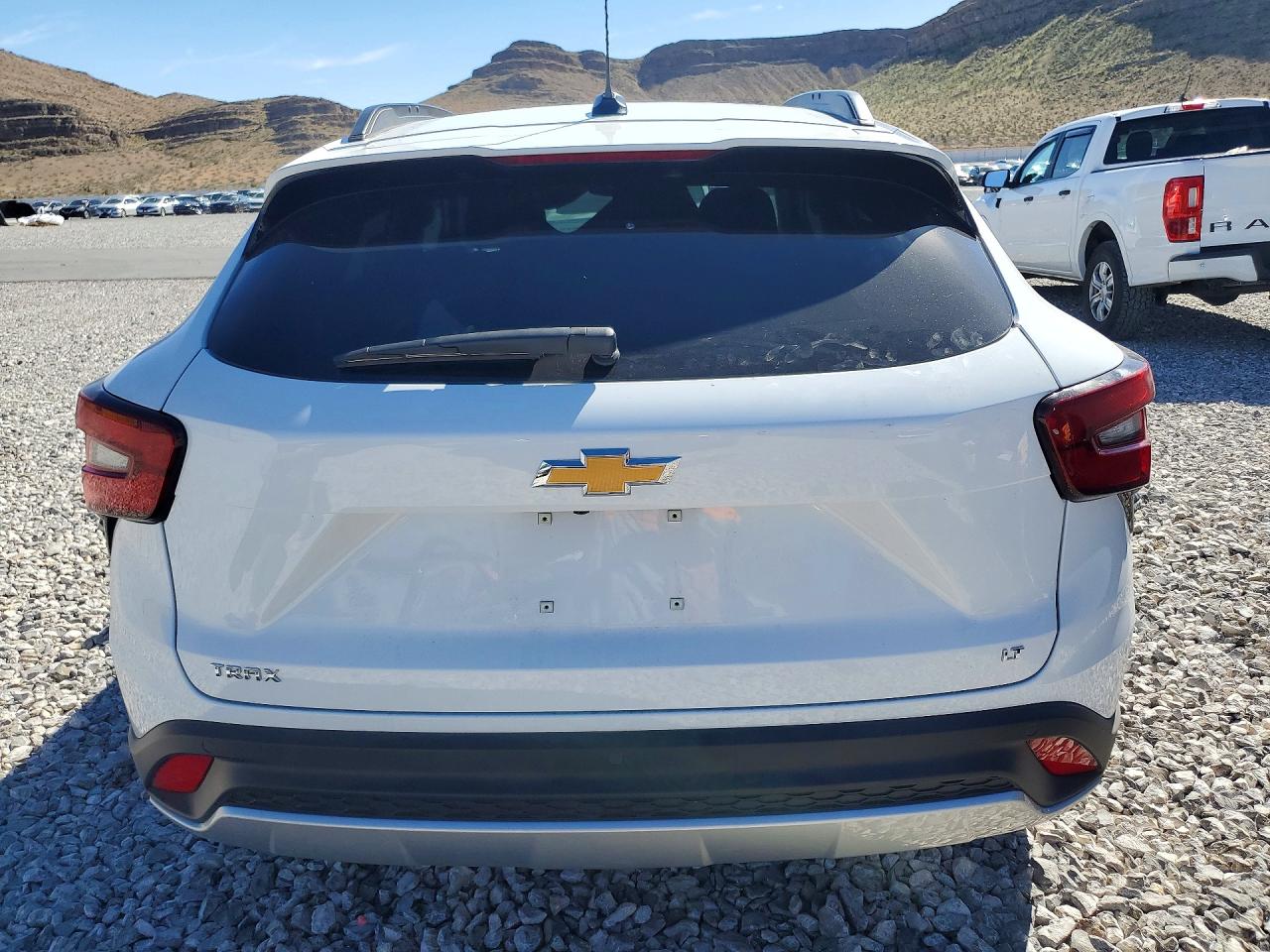 2025 Chevrolet Trax 1lt White vin: KL77LHEP6SC314292