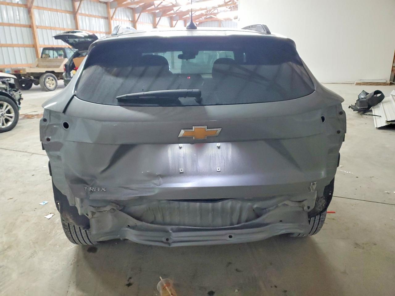 2025 Chevrolet Trax 1lt Gray vin: KL77LHEP7SC081460