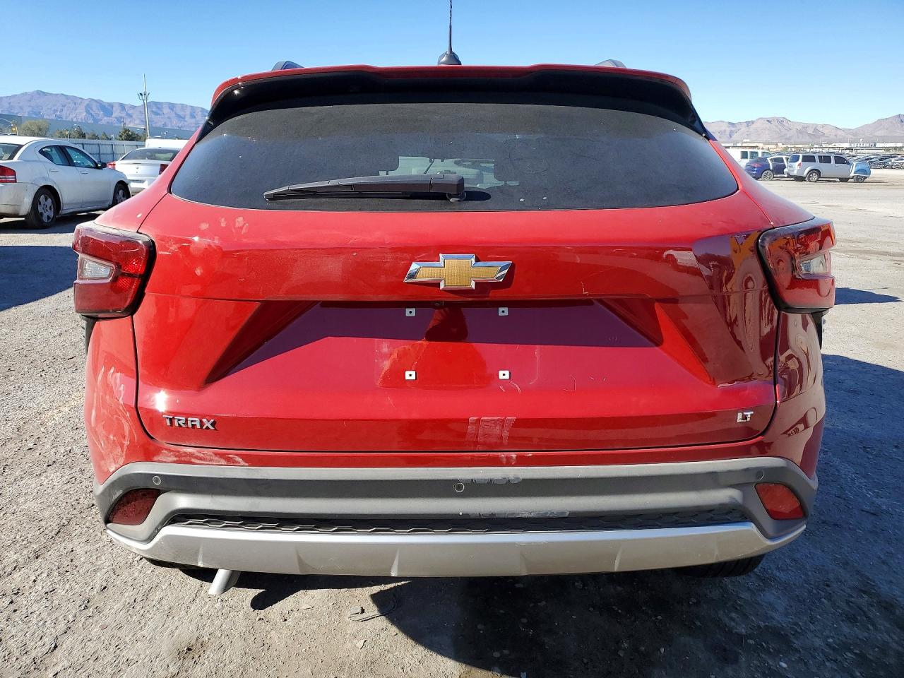 2026 Chevrolet Trax 1lt Red vin: KL77LHEP7TC067690
