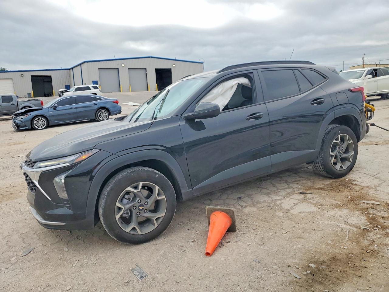 2025 Chevrolet Trax Black vin: KL77LHEP8SC202447