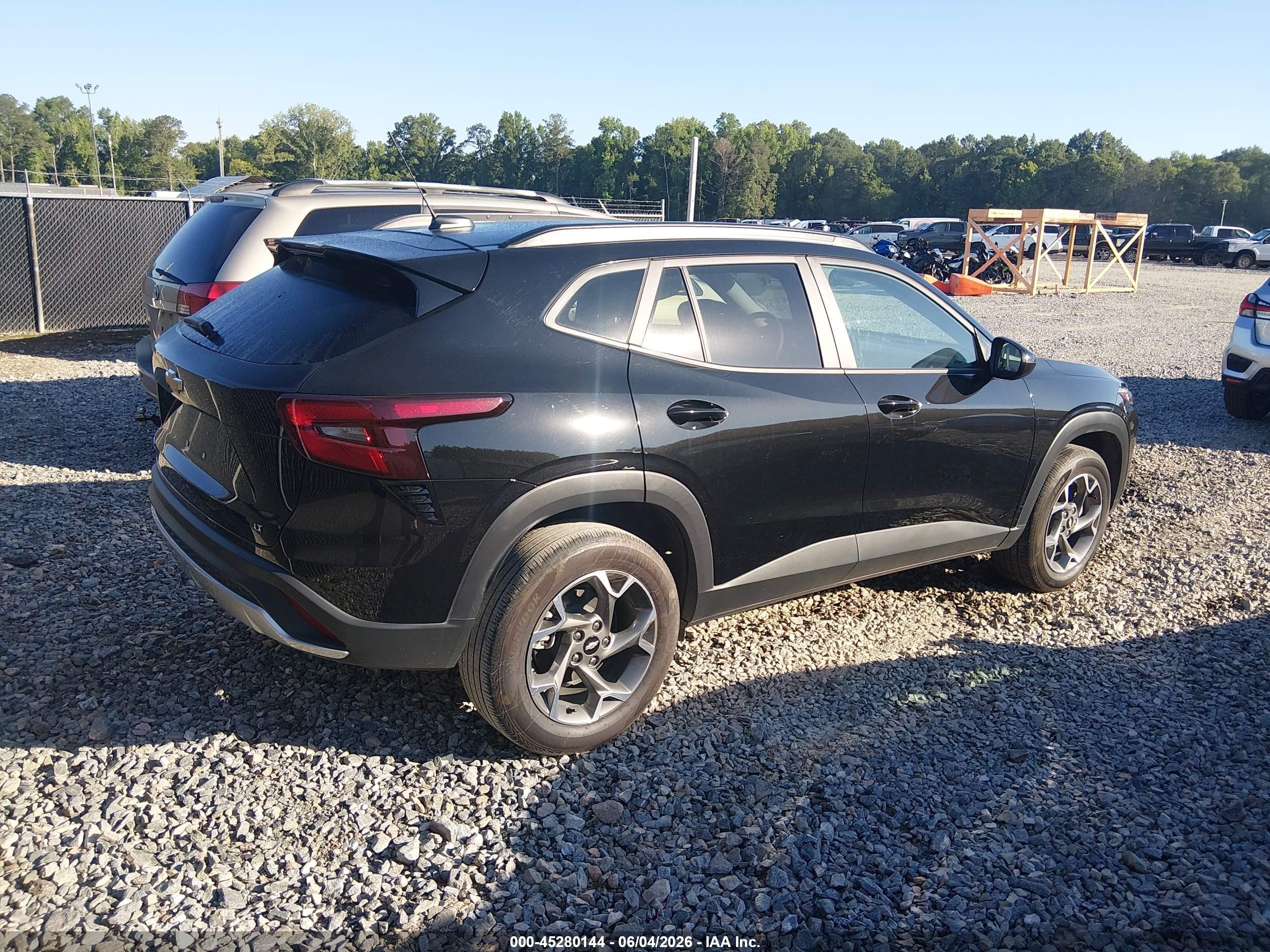 2025 Chevrolet Trax Fwd Lt Black vin: KL77LHEP8SC230040