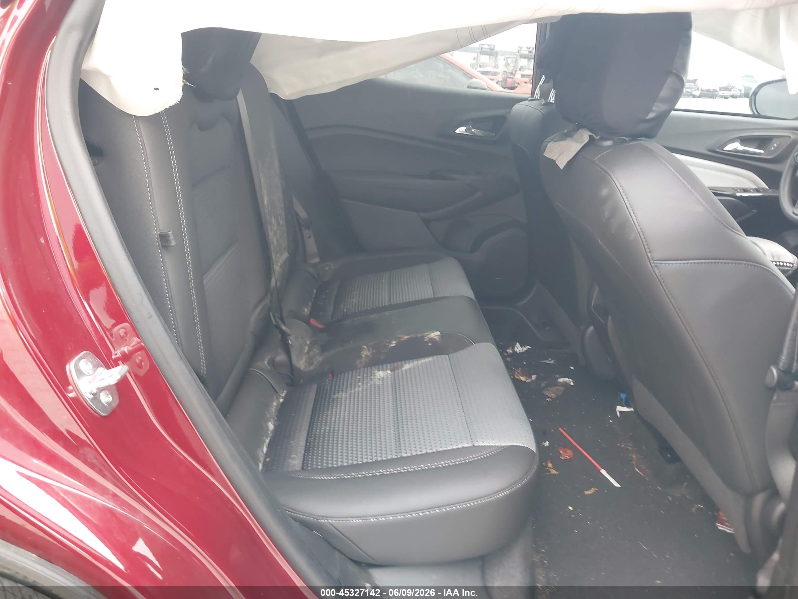 2025 Chevrolet Trax Fwd Lt Red vin: KL77LHEP8SC281697