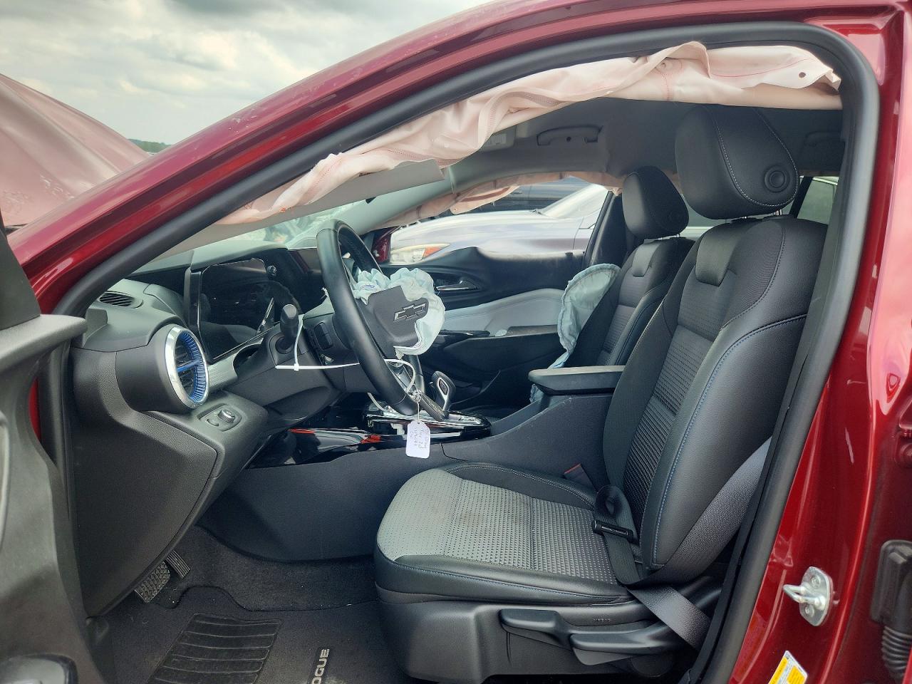 2025 Chevrolet Trax 1lt Red vin: KL77LHEPXSC160914