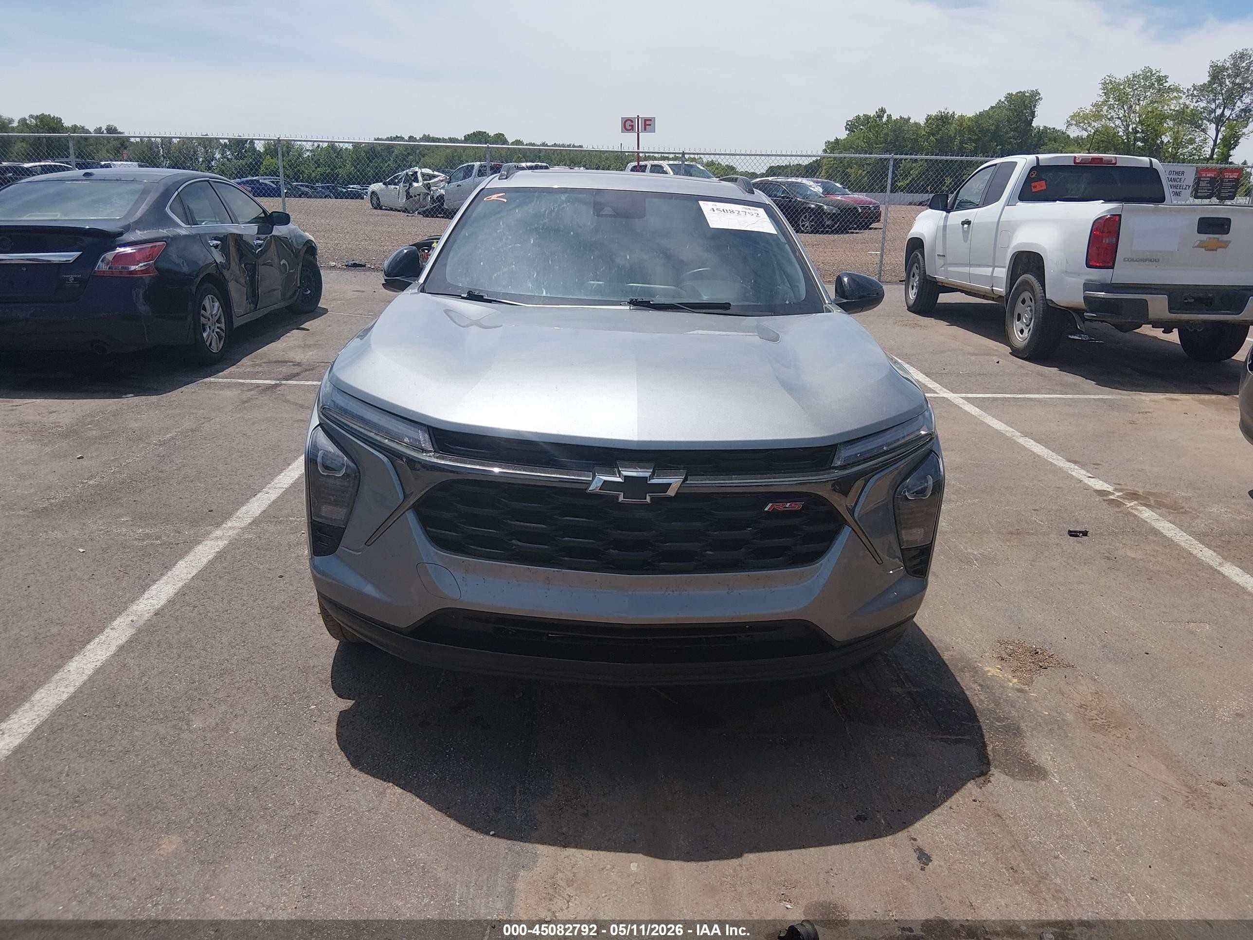 2025 Chevrolet Trax Fwd 2rs Silver vin: KL77LJEP3SC118236