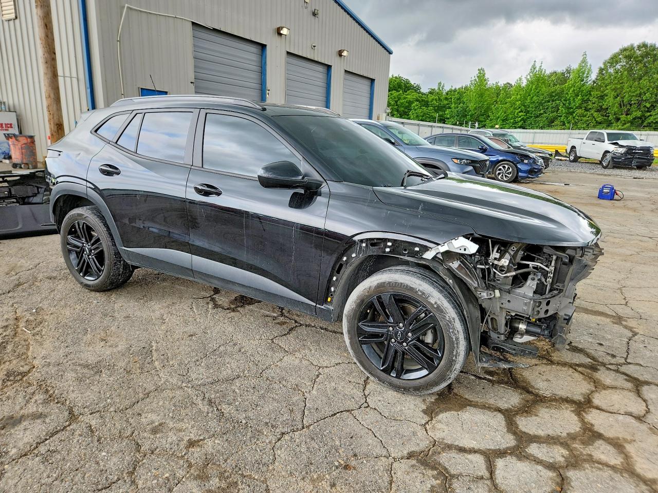 2024 Chevrolet Trax Activ Black vin: KL77LKE20RC210490