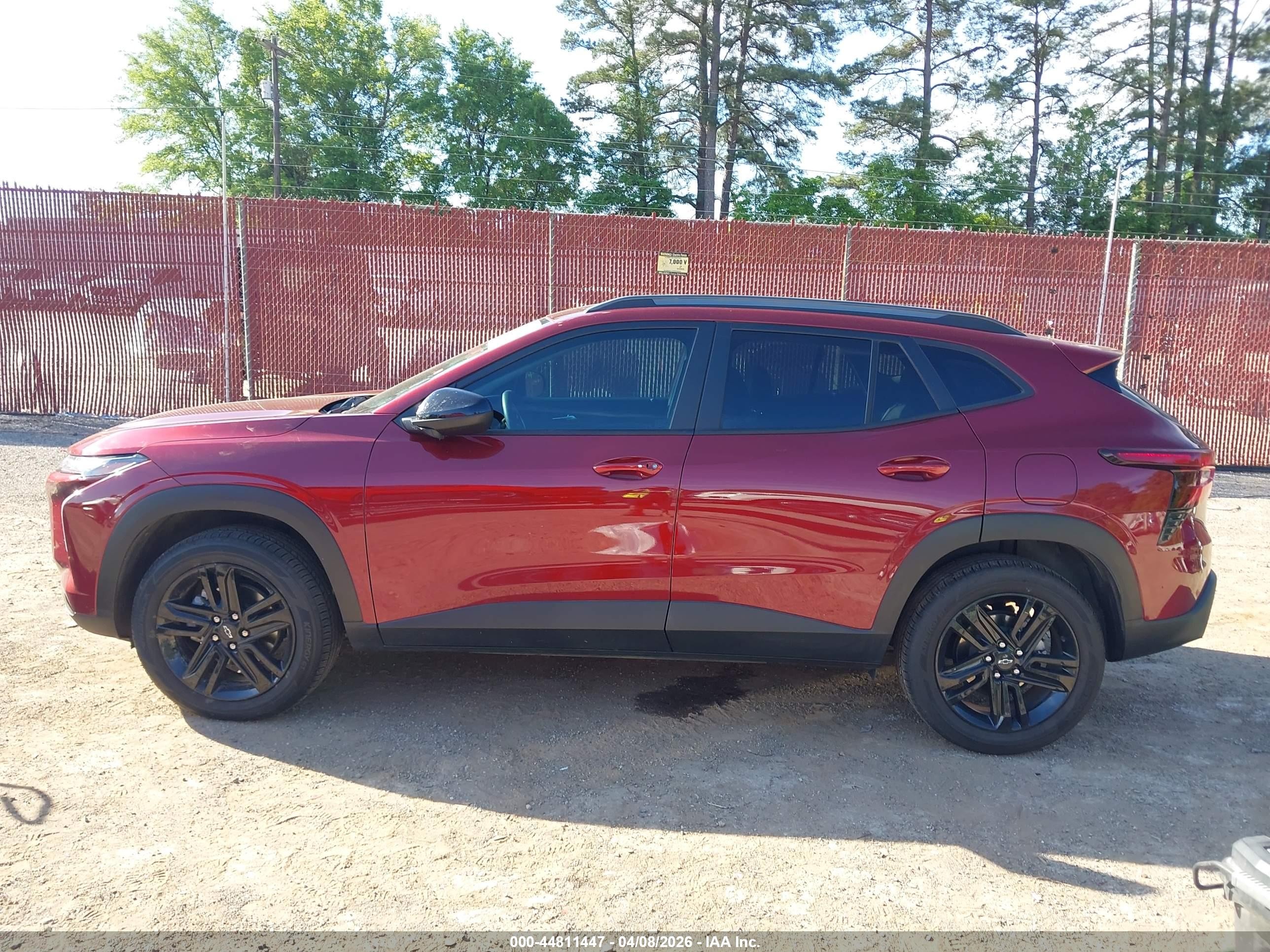 2024 Chevrolet Trax Fwd Activ Burgundy vin: KL77LKE25RC124477