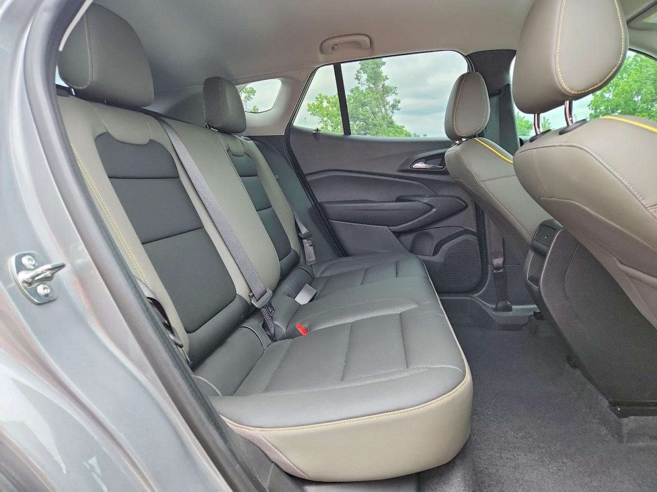 2026 Chevrolet Trax Activ Gray vin: KL77LKEP2TC050986