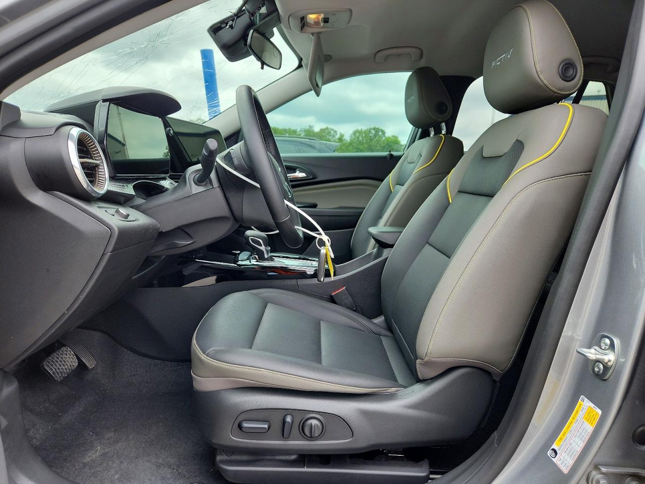 2026 Chevrolet Trax Activ Gray vin: KL77LKEP2TC050986