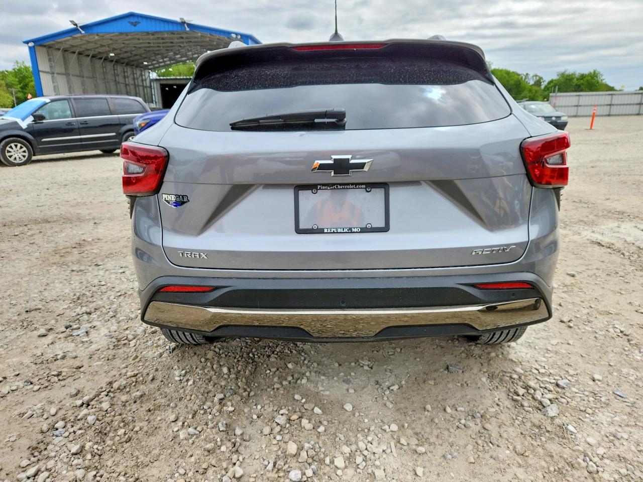 2025 Chevrolet Trax Activ Silver vin: KL77LKEP6SC335219