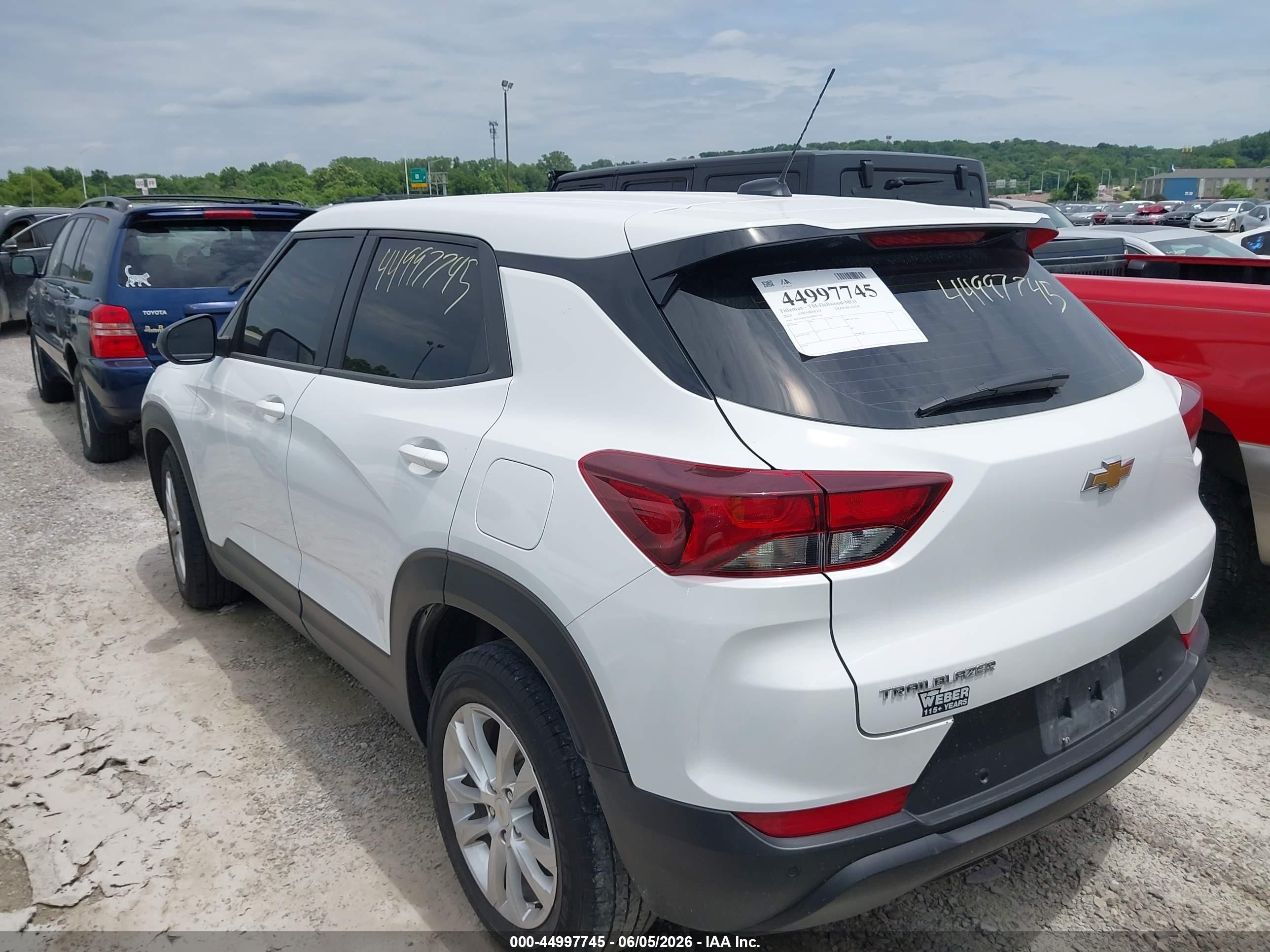 2023 Chevrolet Trailblazer Fwd Ls White vin: KL79MMS26PB077534