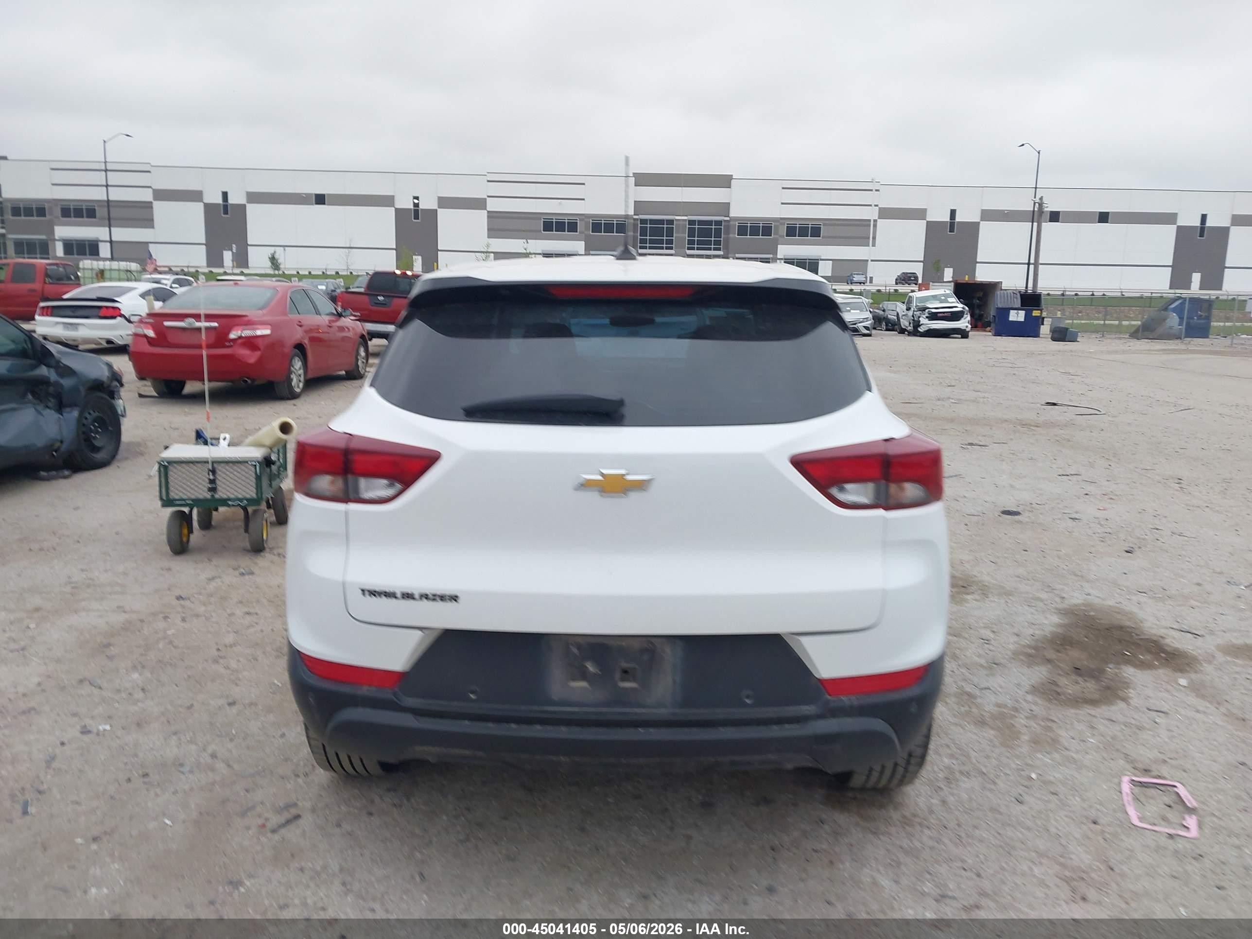 2021 Chevrolet Trailblazer Fwd Ls White vin: KL79MMS2XMB168186