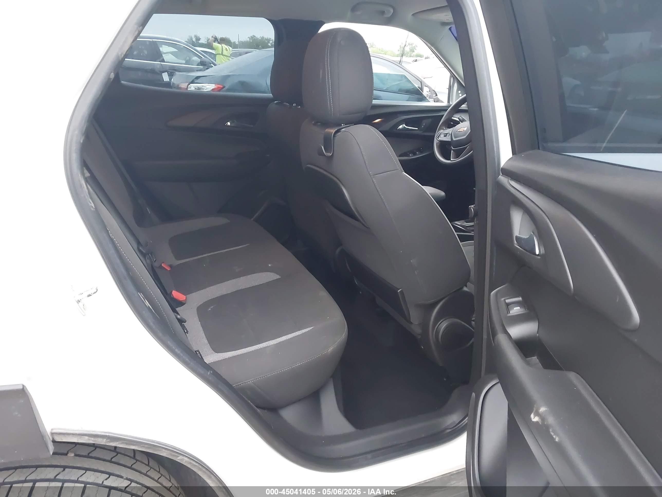2021 Chevrolet Trailblazer Fwd Ls White vin: KL79MMS2XMB168186