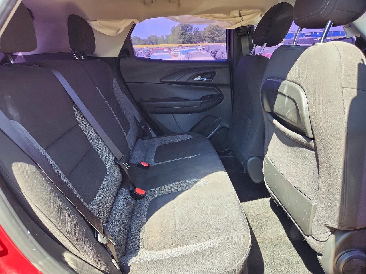 2021 Chevrolet Trailblazer Ls Red vin: KL79MNSLXMB033787