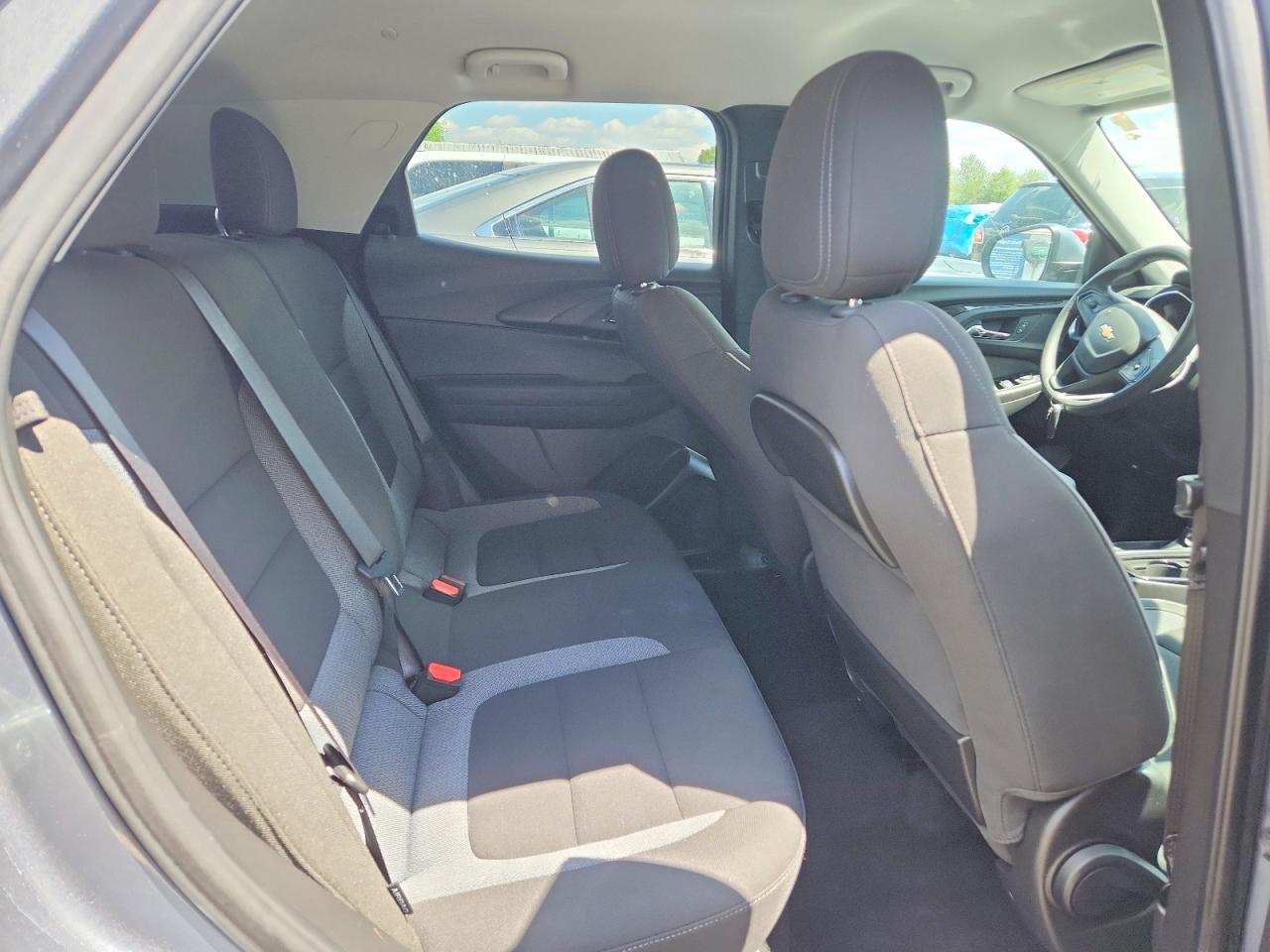 2021 Chevrolet Trailblazer Lt Silver vin: KL79MRSLXMB014485
