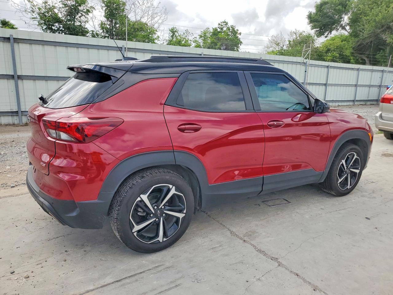 2021 Chevrolet Trailblazer Rs Red vin: KL79MTSL1MB082168