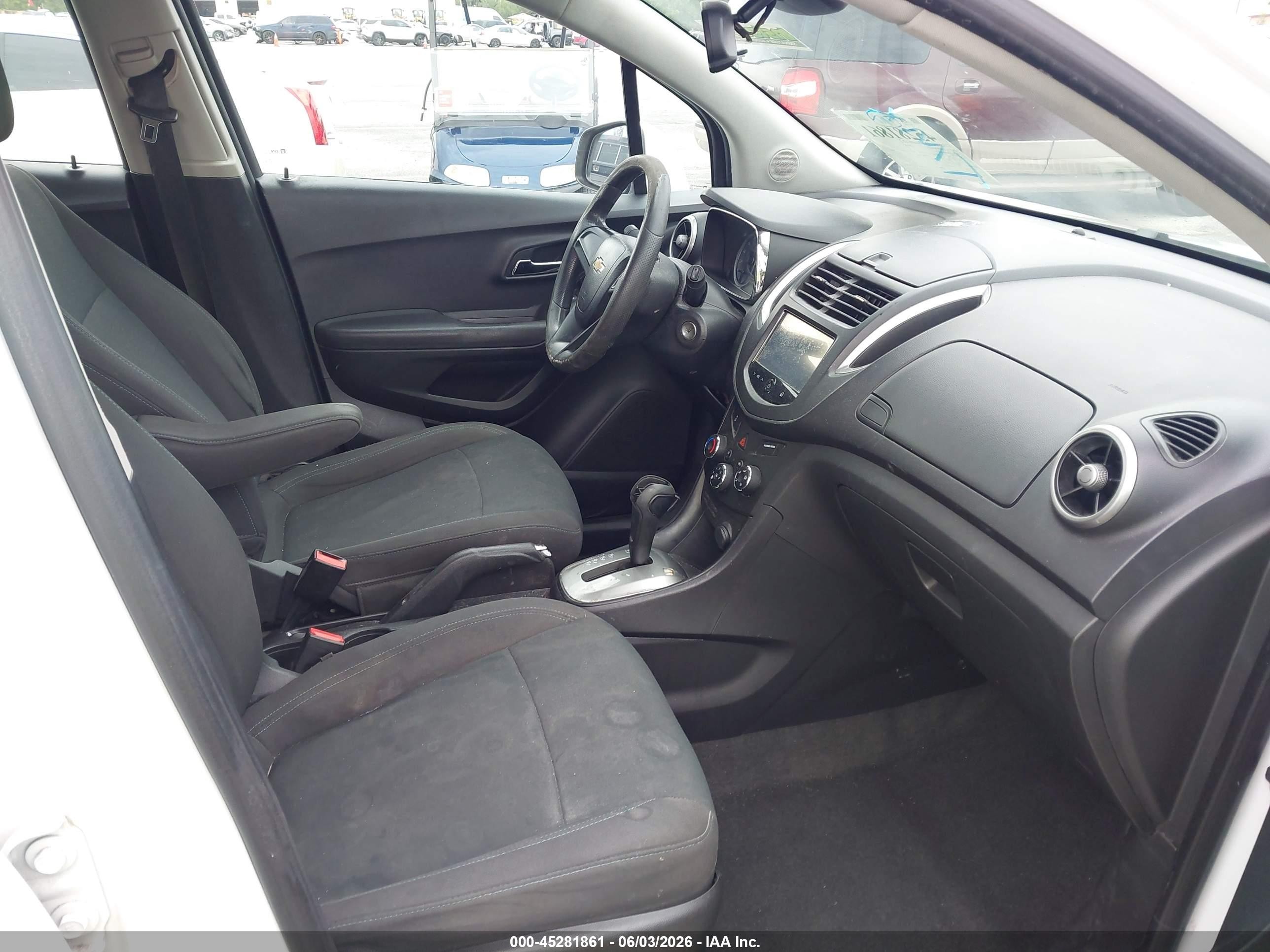 2015 Chevrolet Trax 1ls Белый vin: KL7CJKSB0FB127281